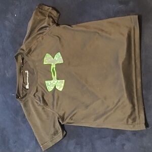 Under armour shirt